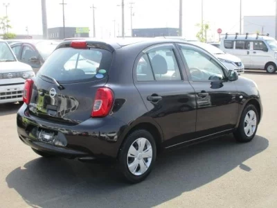 Nissan March