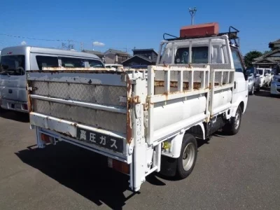 Nissan Vanette Truck