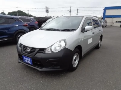 Nissan AD
