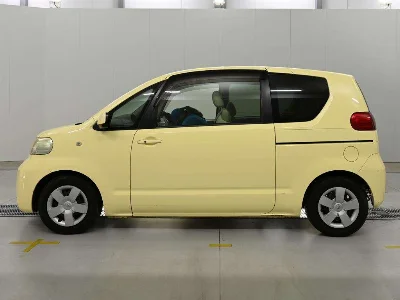 TOYOTA PORTE