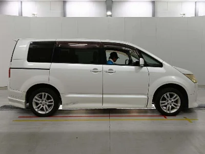 Статистика аукционов Mitsubishi Delica D:5