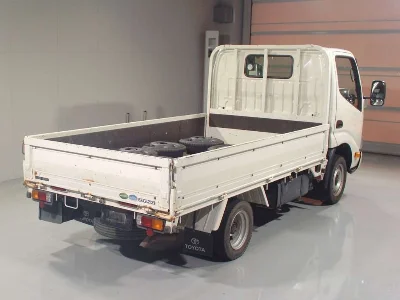 TOYOTA DYNA