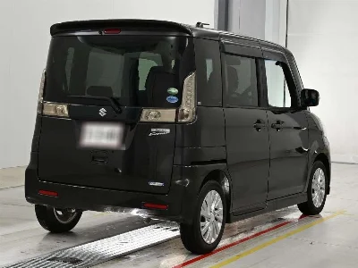Suzuki Spacia Custom