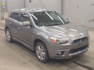 MITSUBISHI RVR