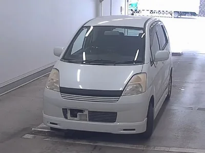 SUZUKI MRWAGON