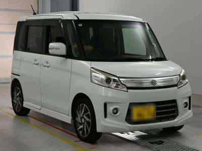 Suzuki Spacia Custom