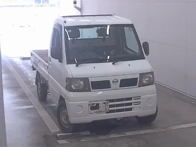NISSAN CLIPPER TRUCK