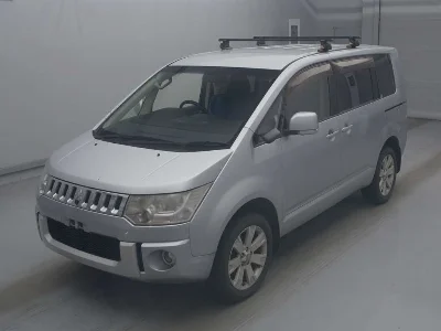 Статистика аукционов Mitsubishi Delica D:5