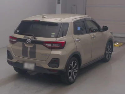 DAIHATSU ROCKY
