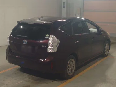 TOYOTA PRIUS ALPHA