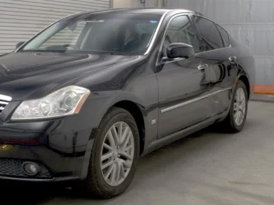 NISSAN FUGA