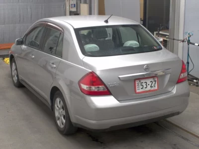 NISSAN TIIDA LATIO