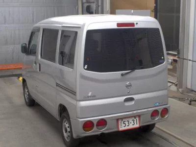 NISSAN CLIPPER VAN