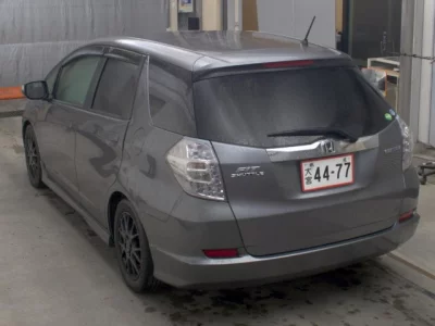 HONDA FIT SHUTTLE