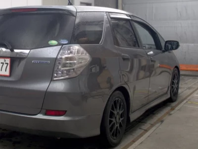 HONDA FIT SHUTTLE