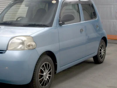 DAIHATSU ESSE