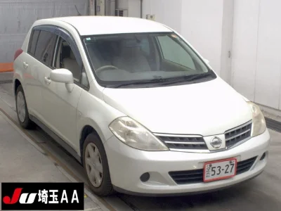 NISSAN TIIDA