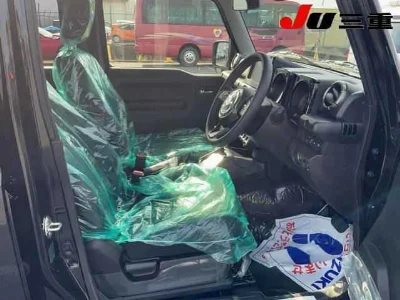 SUZUKI JIMNY NOMADE
