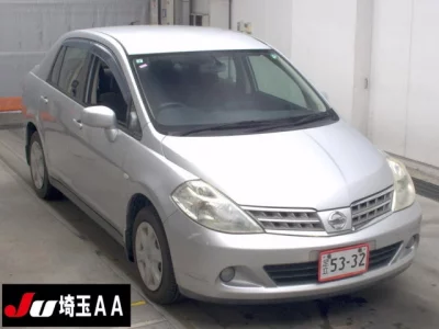 NISSAN TIIDA LATIO