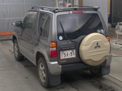 MITSUBISHI PAJERO MINI
