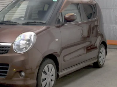SUZUKI MRWAGON
