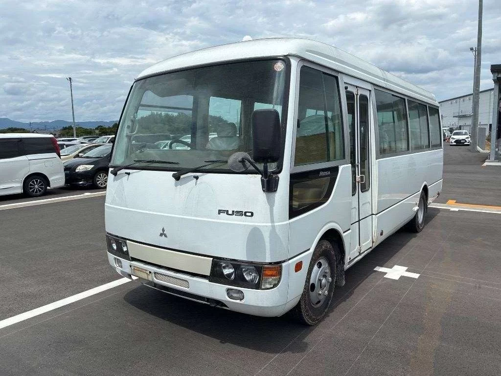 Mitsubishi FUSO ROSA  с аукциона в Японии