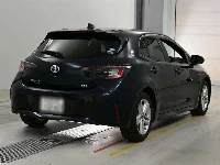 Цена авто Toyota Corolla Hatchback с аукционов Японии, номер кузова ZWE211H, пробег 52 000, оценка 8