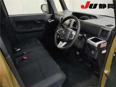 DAIHATSU WAKE