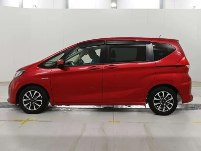 HONDA FREED+