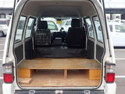 Mazda Bongo Van