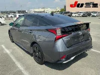 Цена авто Toyota Prius с аукционов Японии, номер кузова ZVW51, пробег 94 000, оценка 3