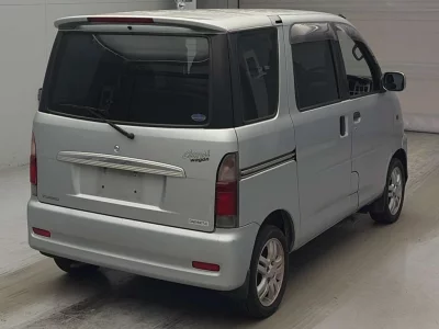 DAIHATSU ATRAI WAGON