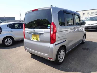 HONDA N BOX