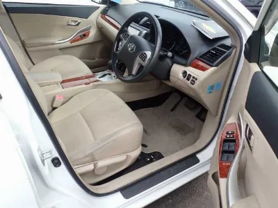 TOYOTA PREMIO