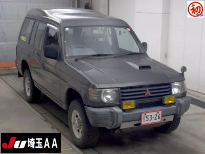 Mitsubishi PAJERO