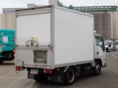 Isuzu Elf