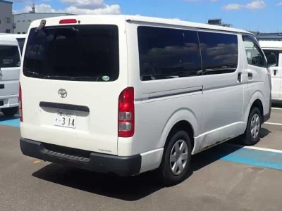 Toyota RegiusAce
