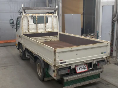 TOYOTA DYNA