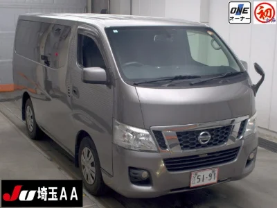 Nissan NV350 Caravan