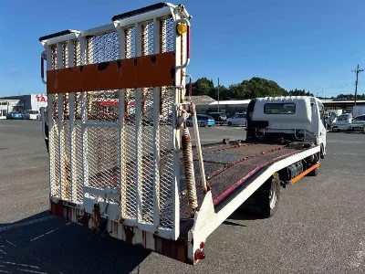 TOYOTA DYNA