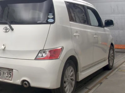 Toyota bB