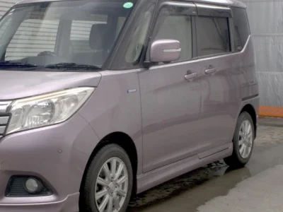 Mitsubishi Delica D:2