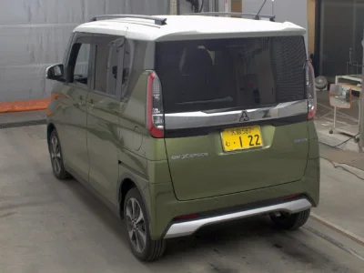 Mitsubishi EK X SPACE