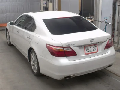 Lexus LS460L