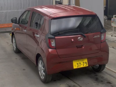 DAIHATSU MIRA E S