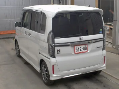HONDA N BOX