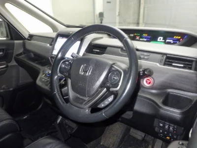 HONDA FREED+