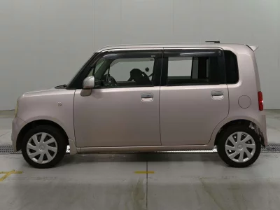 Toyota Pixis Space