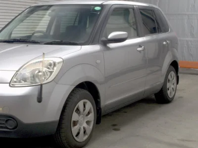 Mazda Verisa