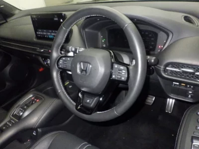 HONDA ZR-V
